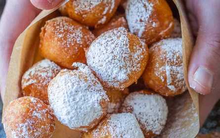 Zeppole - Easy Italian Donuts (VIDEO) - NatashasKitchen.com ...